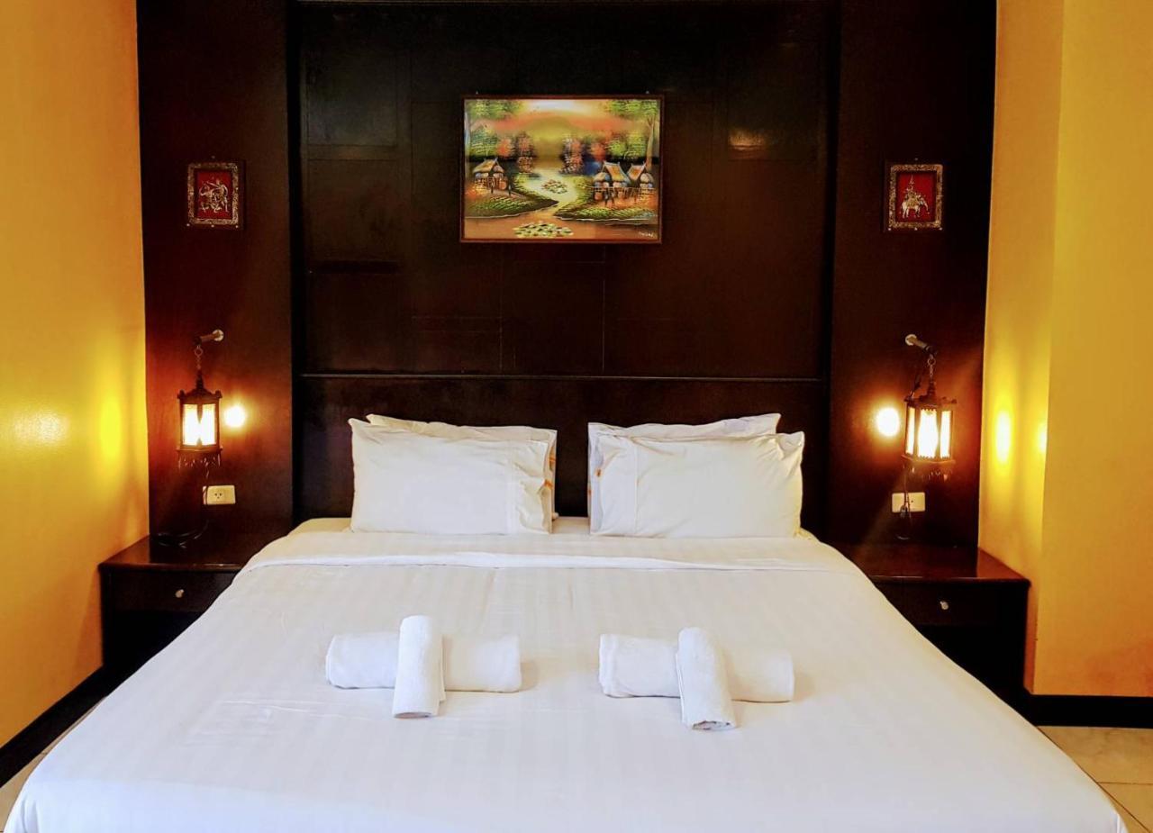 Baantonkhaokata Hotel エクステリア 写真